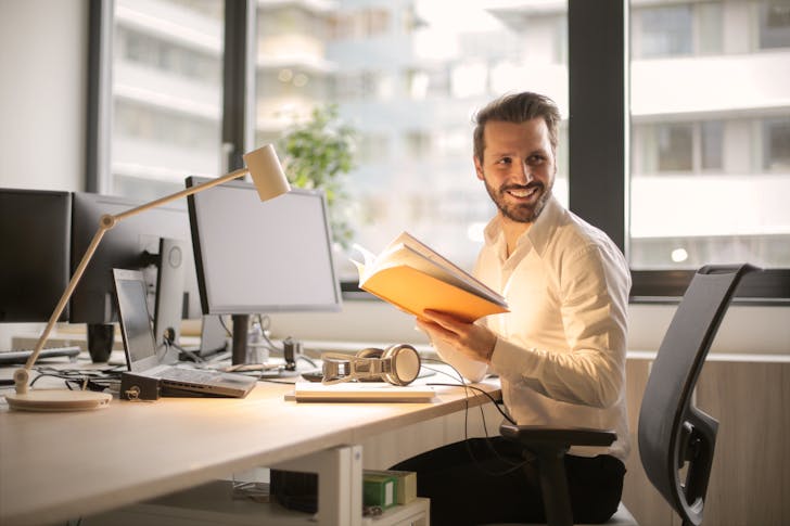 how long is a business day?